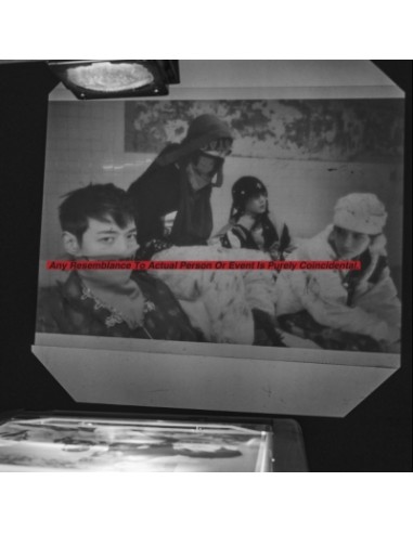SHINee 7th Album - Don’t Call Me (PhotoBook Ver. / Cover Random) CD + Poster