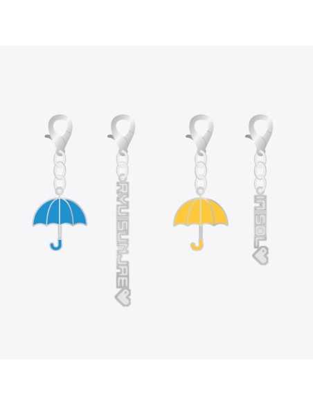 Lovely Runner POP-UP STORE Goods - METAL PENDANT