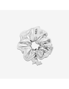 ITZY GOLD POP-UP STORE - X SENTIMENTS HAIR SCRUNCHY - YUNA