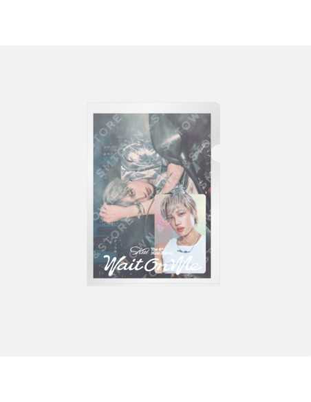 KAI Wait On Me Goods - POSTCARD + HOLOGRAM PHOTO SET B ver.