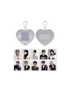 TREASURE LOVEPULSE Goods - RANDOM MIRROR PHOTO KEYRING