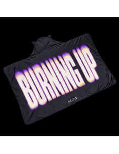 [Pre Order] MEOVV BURNING UP Goods - BLANKET HOODIE