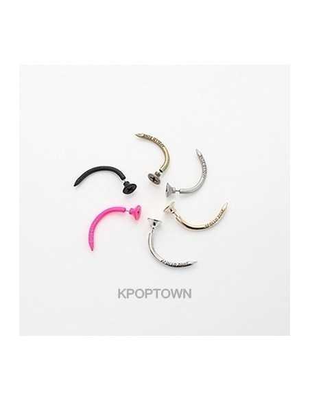 [BA19] B4 Bent Nail Earring