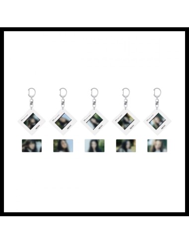 [Pre Order] MEOVV The 1st Season’s Greetings...