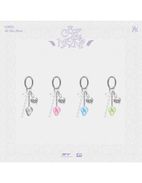QWER CEREMONY Goods - IN-EAR KEYRING