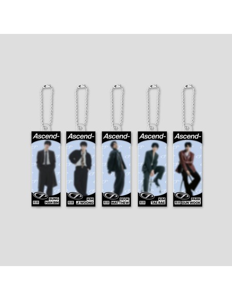 ZEROBASEONE Ascend- Goods - RANDOM MINIATURE KEYRING