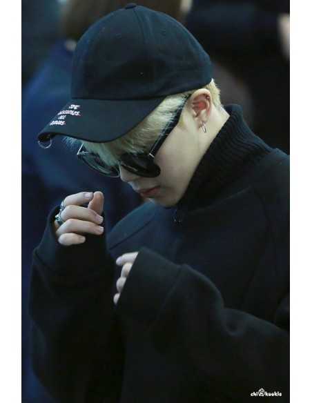 jimin black cap