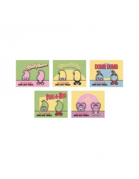 Red Velvet TROLLS POP-UP STORE - BADGE